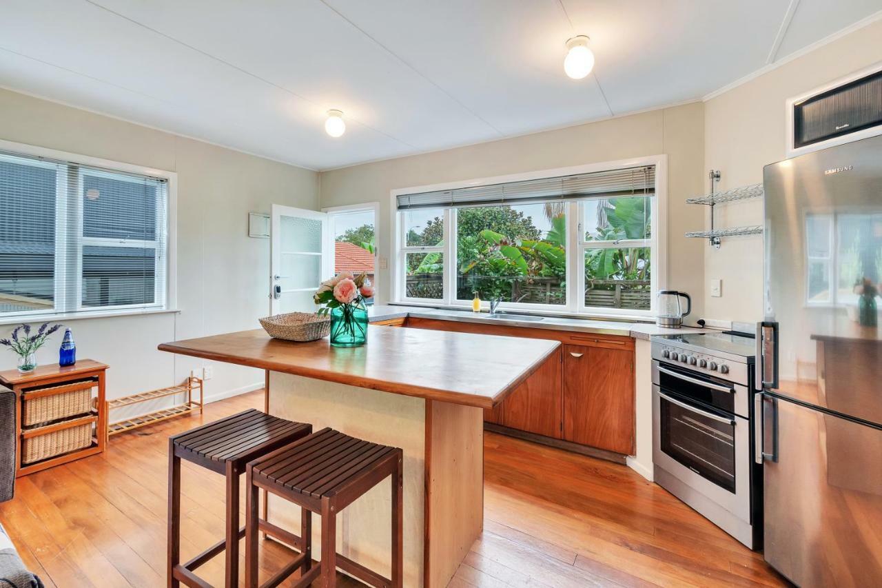 Sunny & Cozy Home Near Western Springs Auckland Exteriér fotografie