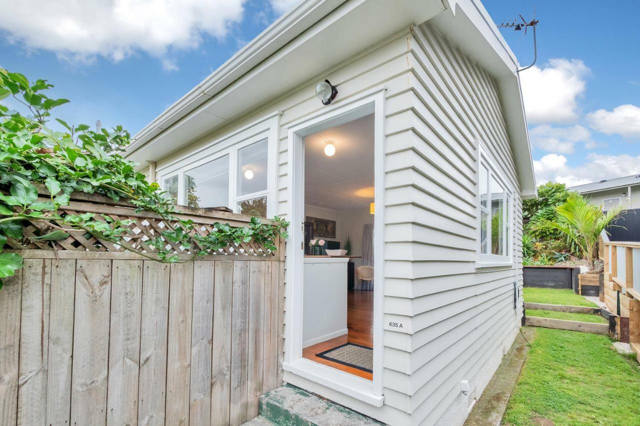 Sunny & Cozy Home Near Western Springs Auckland Exteriér fotografie