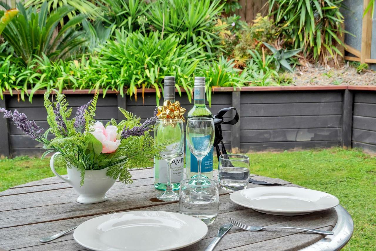 Sunny & Cozy Home Near Western Springs Auckland Exteriér fotografie